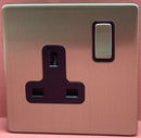 Quadrant Screwless 13A 1 Gang Switched Socket, Double Pole, Chrome - QSS4090SC-B