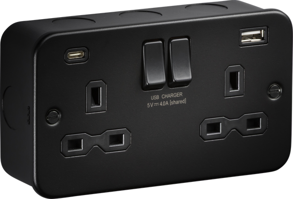 Knightsbridge MLA MR9940TB Metalclad 13A 2G SP Switched Socket with Dual USB A+C - Textured Sand Black Finish