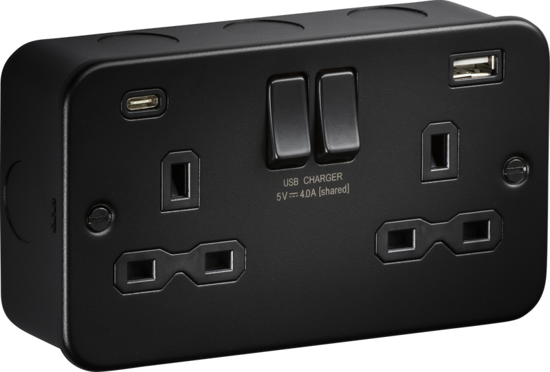 Knightsbridge MLA MR9940TB Metalclad 13A 2G SP Switched Socket with Dual USB A+C - Textured Sand Black Finish