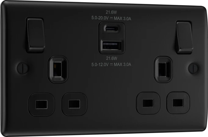 BG NFB22UAC22B Double switched single pole, with USB A + C (22W)