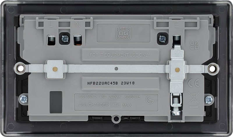 BG NFB22UAC45B Double Switched Single Pole Socket, with USB A + C (45W)