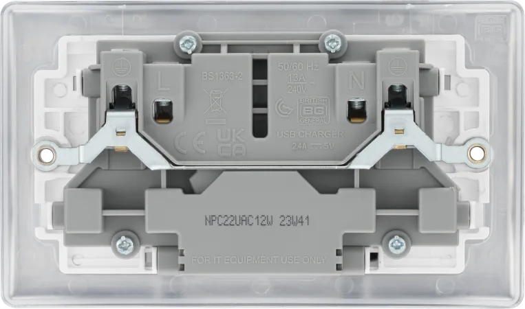 BG NPC22UAC12W Double switched single pole, with USB A + C (12W)