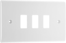 BG R83 Frontplate, 3 Gang, Rectangular