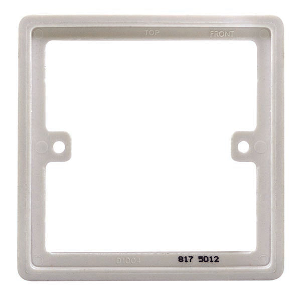 BG 817 Nexus White Moulded 1 Gang 10mm Square Spacer