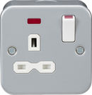Knightsbridge MLA MR7000N Metal Clad 13A 1G DP switched socket with neon