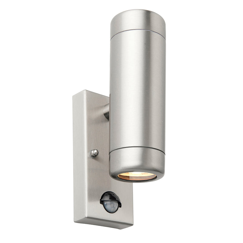 Saxby 97821 Odyssey PIR 2lt wall IP44 7W