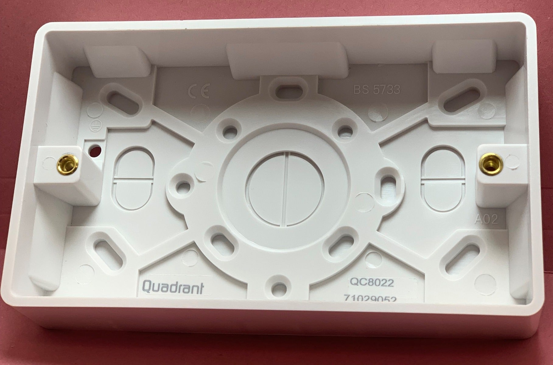 Quadrant Curveline 35mm Double Pattress Box - QC811