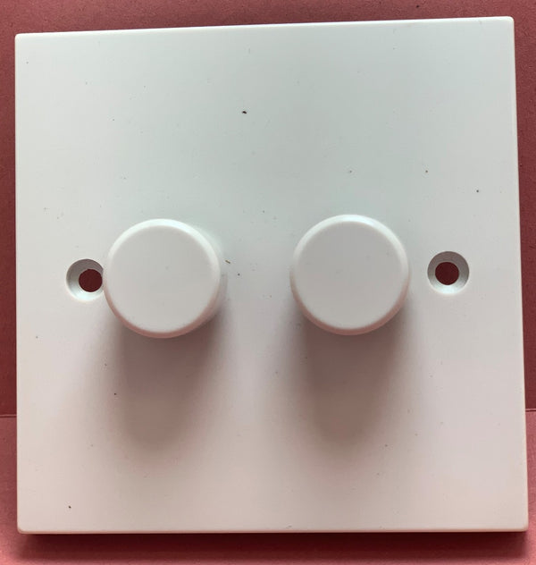 Quadrant XL Dimmer Switch 2G 2W 250W Push White Knob - QXL355-250