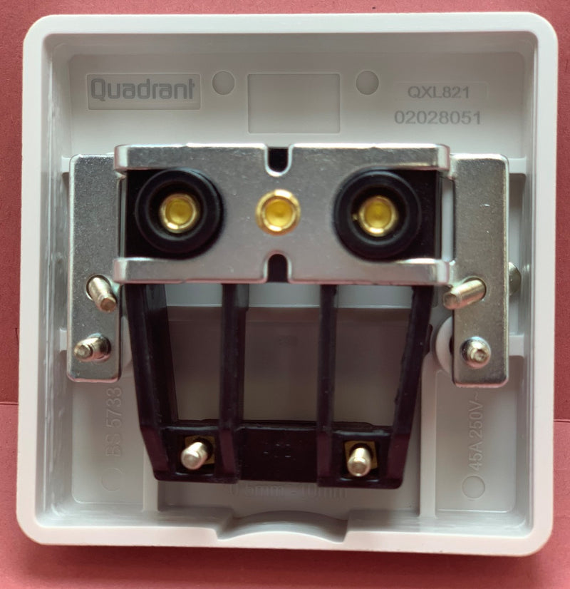 Quadrant XL 45A Connection Plate - QXL821