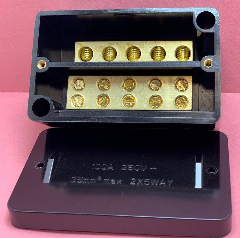 VHB100DP 100A Double Pole 5 Way Mains Connector